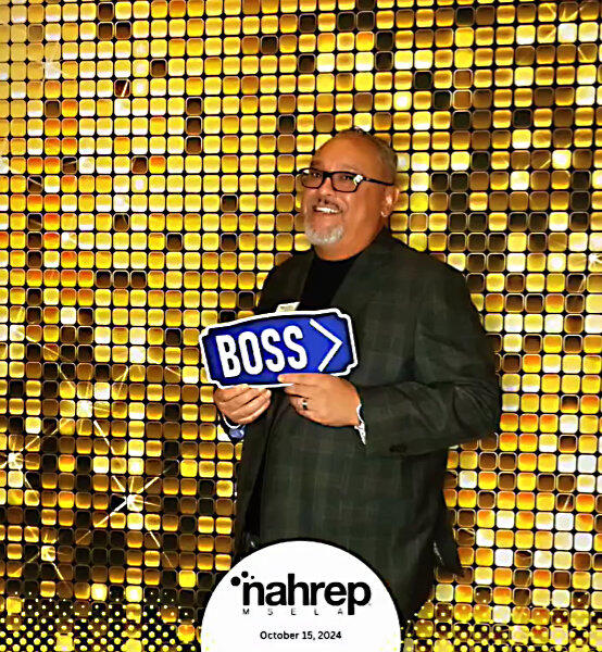 Corporate party themed Photo booth by Dulce Recuerdos